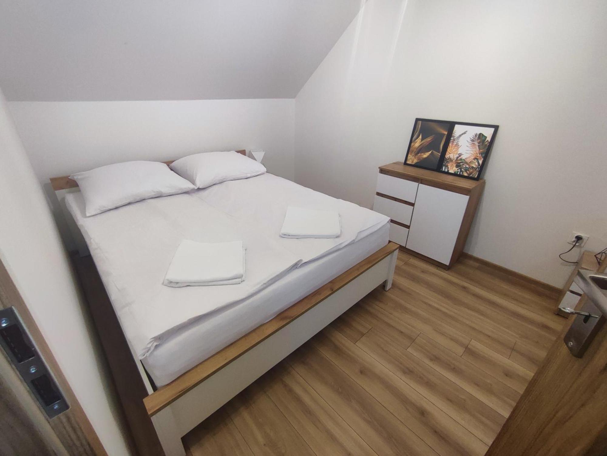 House Of Energy - Zator Przeciszow Apartment Exterior photo